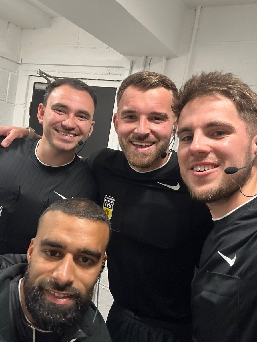 ErewashValleyRS's tweet image. A star-studded EVRS lineup in the FA Cup Third Round Qualifying today! 👏🏽

In front of over 2000 spectators, Harry Jones, Tom Viles and Reece Davies made Erewash Valley Referees Society and Derbyshire County FA proud!

Where were you today?⚽️

#refereeing #EVRS #referee