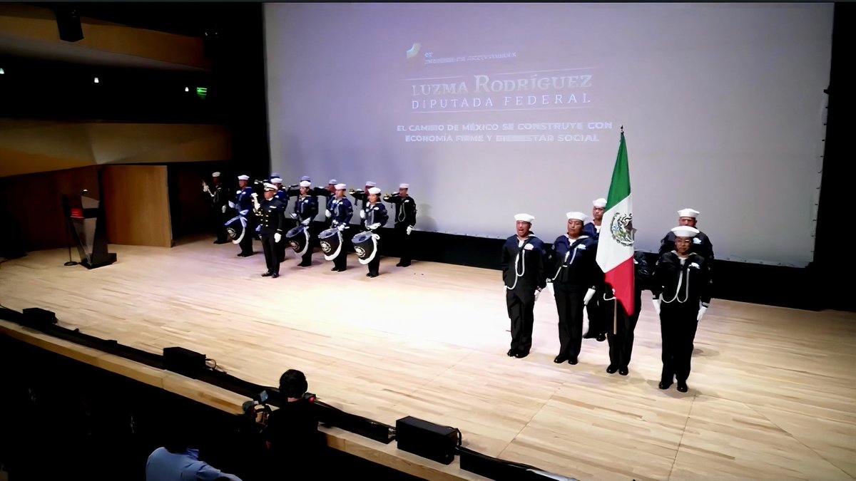 luzmiazul's tweet image. Rendí mi #PrimerInforme como diputada federal , muy agradecida de corazón con todas y todos los que han sido parte de este camino. Su confianza, su participación y sus ideas son el motor que impulsa cada paso.

Durante este año he reafirmado la convicción de que siempre hay un…