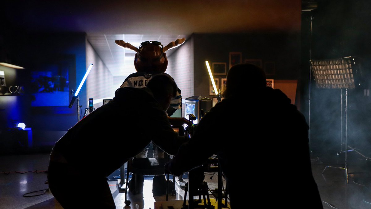 ManitobaMoose's tweet photo. Mick was up to something yesterday 👀 https://t.co/NsJmiOb8V8