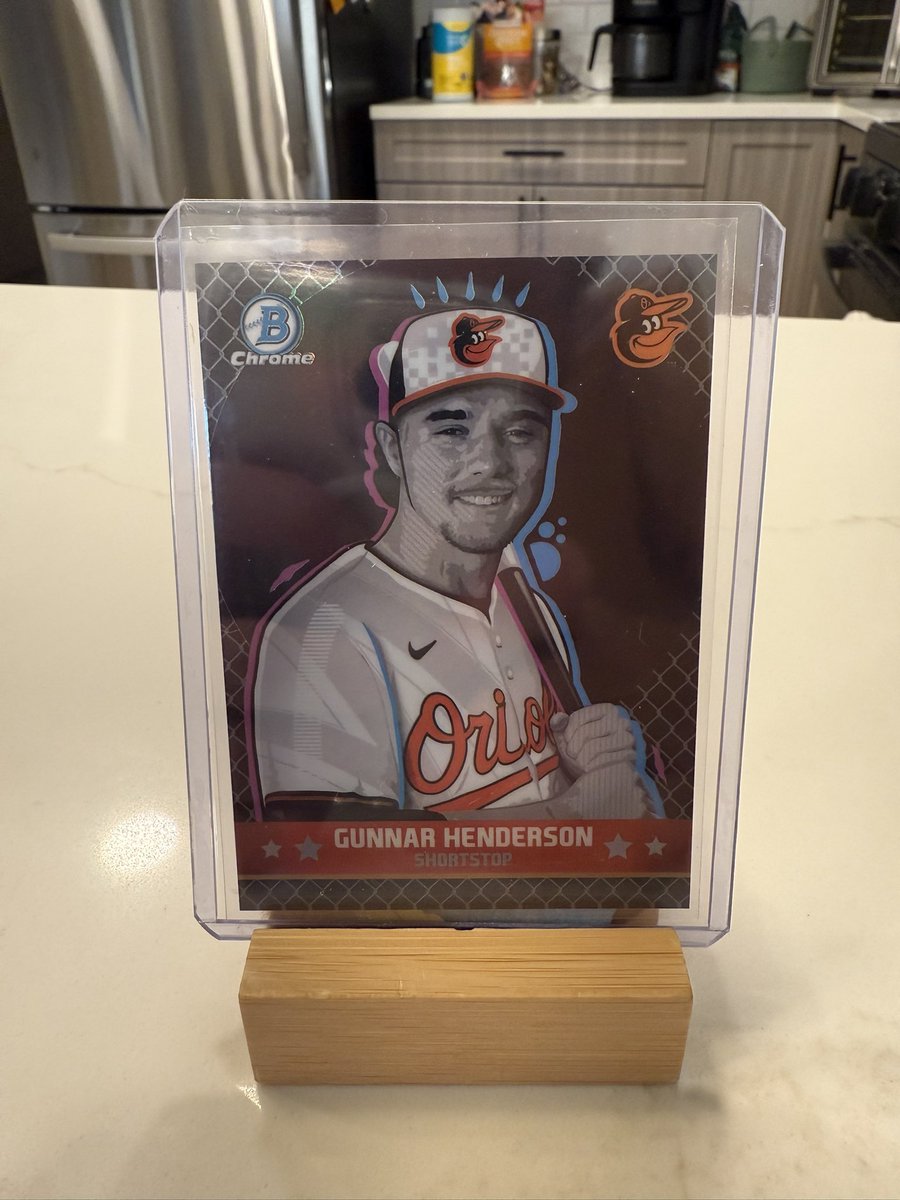 CoachOnly's tweet photo. @SupraEpic @RogersMU @CardPurchaser How much are you selling the /10? I pulled this Gunnar and not seeing much for comps yet https://t.co/rCgK9aH7eu
