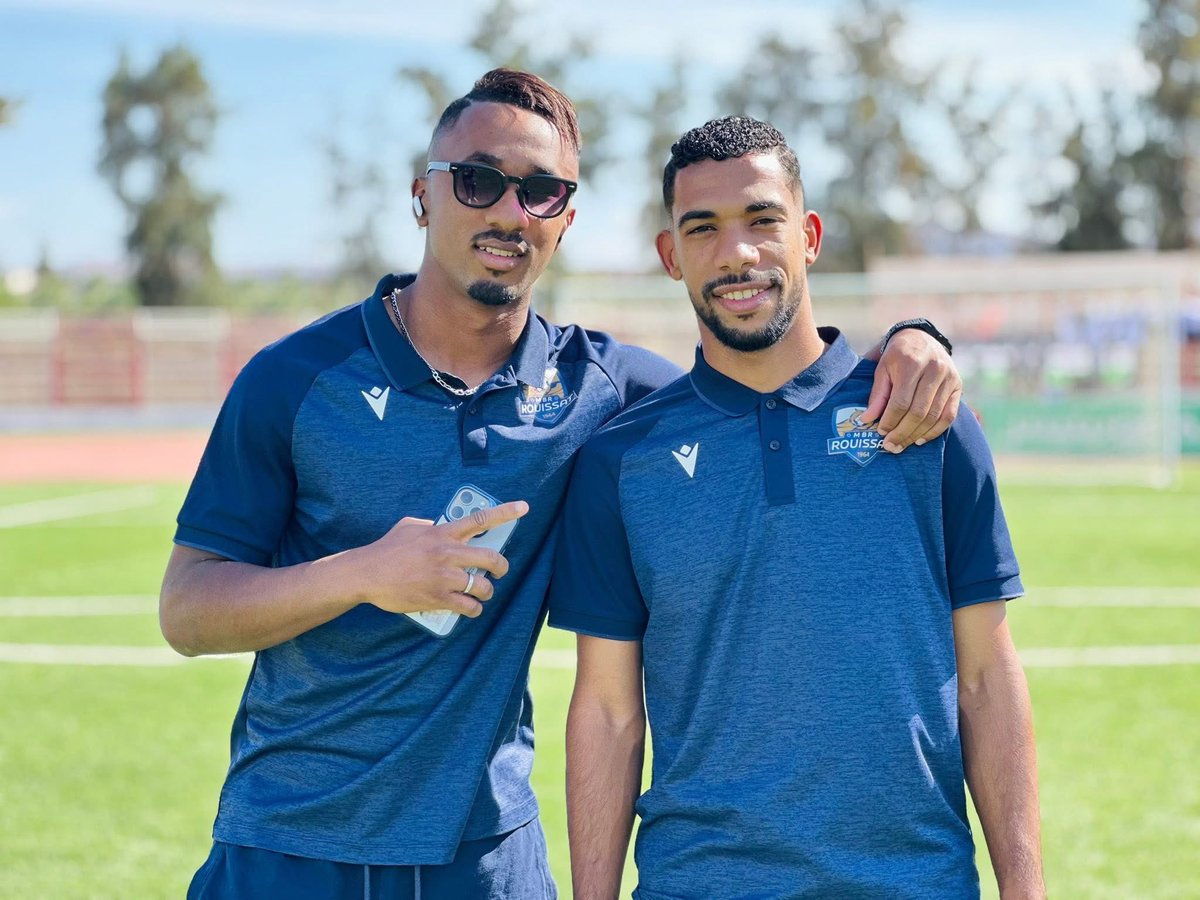 MBR64fans's tweet photo. فـي الملعب 🏟️🔛

#ASOMBR #مستقبل_الرويسات #mbrouissat https://t.co/QmfPK7jGX3