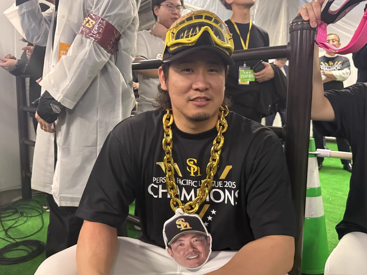 小久保裕紀 3000塁打記念Tシャツ Lサイズ ソフトバンク 福岡ソフトバンクホークス公式グッズアカウント on X: 