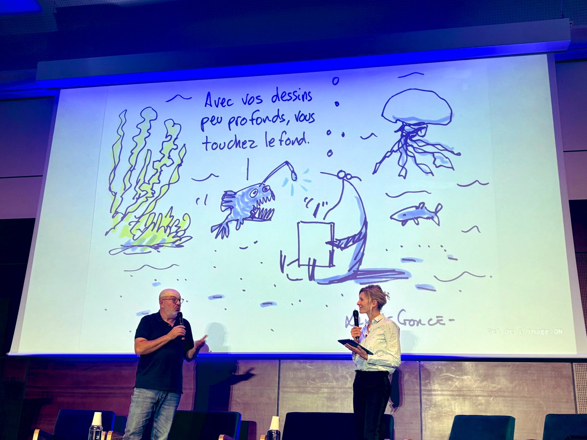 Merci <a href="/XavierGorce/">Xavier Gorce</a> d’être fidèle chaque année au Festival <a href="/GrandOcean/">Grand Océan</a> à <a href="/VilleCherbourg/">Ville de Cherbourg-en-Cotentin</a> et merci de nous amuser avec des dessins si subtils 🐡🪼🐙🦀🪸🐬🐟