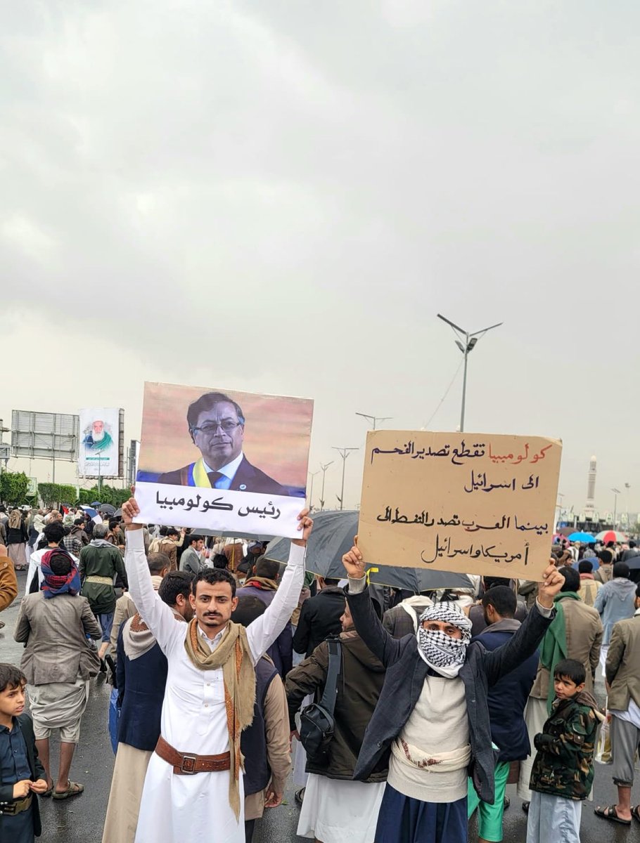 lapestilencia's tweet image. a gustavo petro la aman judios y musulmanes por igual, va a unificar las religiones del mundo.