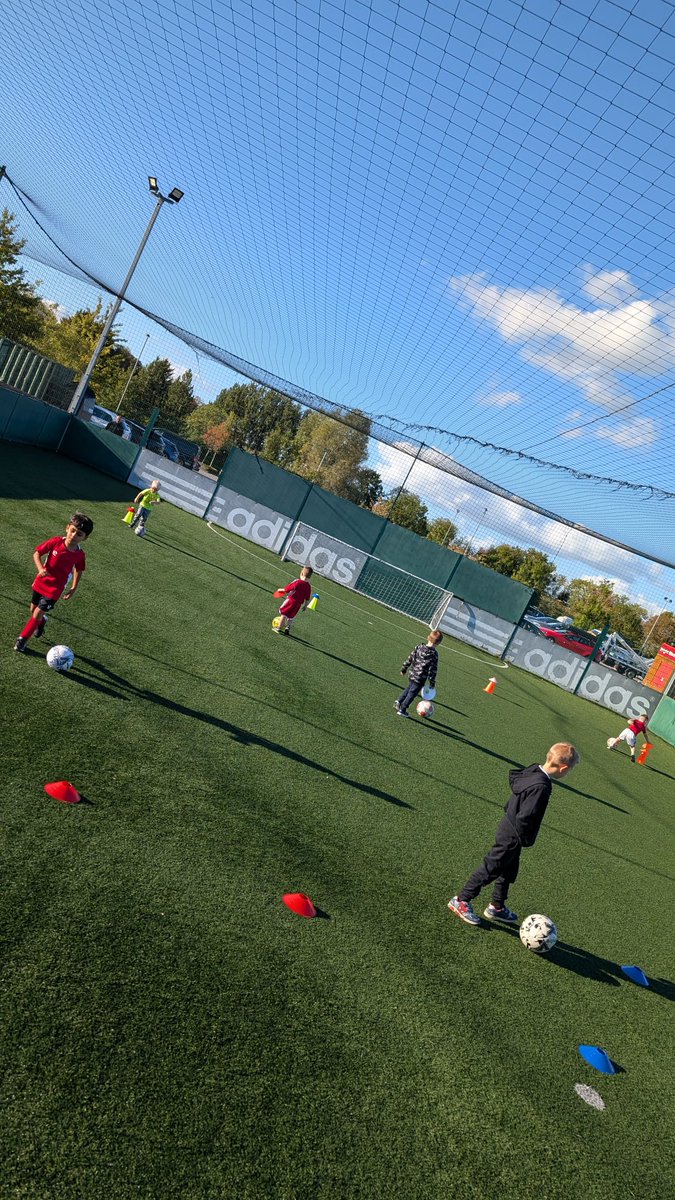 ⚽️🔥 What a fab midweek it’s been Messys! 🔥⚽️

From Selby to York and over to Market Weighton – the energy, the smiles and the football fun have been absolutely class! 🙌💥

Our players showed off brilliant teamwork, skills and plenty of goals to light up the sessions 🌟⚡️💙