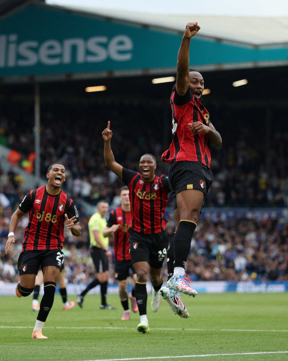 OfficialFPL's tweet photo. Celebrating that Semenyo goal like 😮‍💨 https://t.co/nB9Xm9usqM