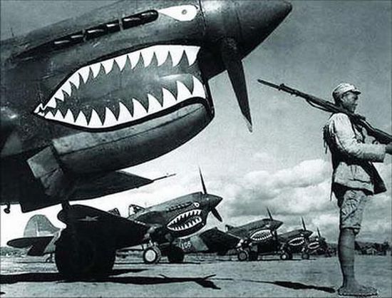 megasametaro's tweet photo. @Zlatti_71 It is very similar to the paint job of the Flying Tigers, who portray Japan as evil and pretend to be the ”ally of justice”.
The US had already been in China and engaged in combat operations in July 1941, before Japan declared war on the UK-US and attacked Pearl Harbor.
＃JB355 https://t.co/c2o1zfWYA2
