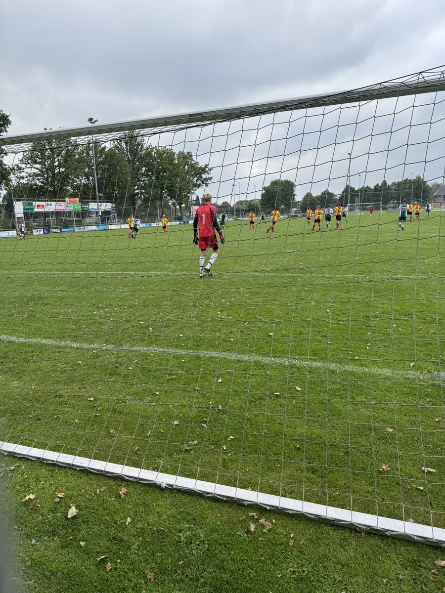 EINDE! Vitesse’63 wint! Wat een opluchting. De eerste competitiezege sinds begin november afgelopen jaar. 

2-1 tegen SVM! #vitsvm