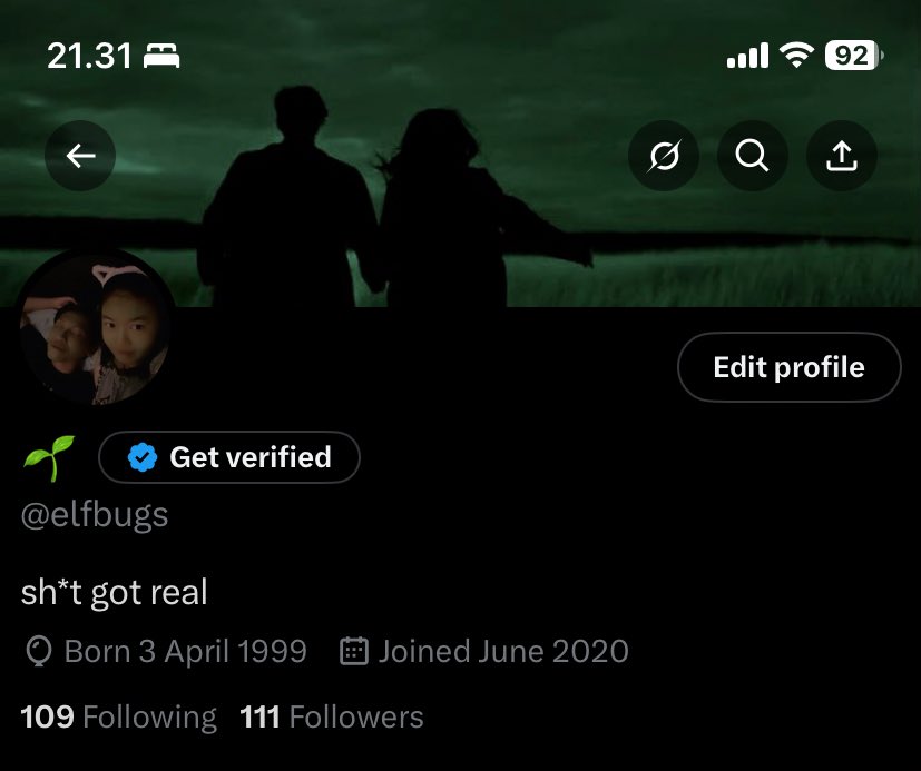 elfbugs's tweet image. lovin’ my new layout with hubby 💟