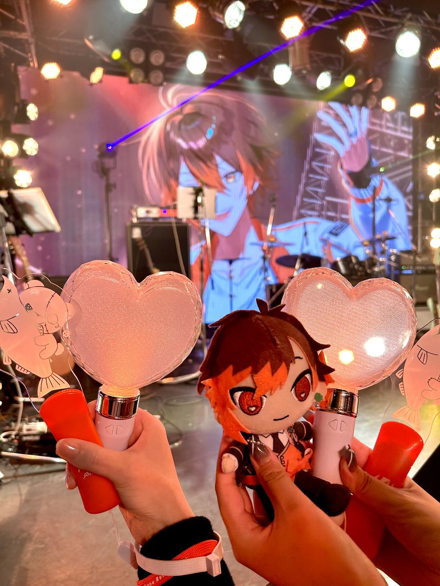 sakura_39ss's tweet image. しゃけワンお疲れ様でした！

おしゃけさんの歌唱力とパフォーマンスに、ひたすら圧倒された幸せな1日でした…！！🙏🏻✨

私にとって、最高のリフレインになりました！人生のピークが更新され続けますように、これからも応援しています！☺️

#しゃけワン #しゃけみっち