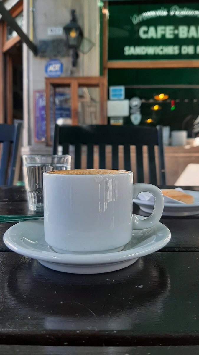 Cafecito?…Bueno! 🎶😉☕️