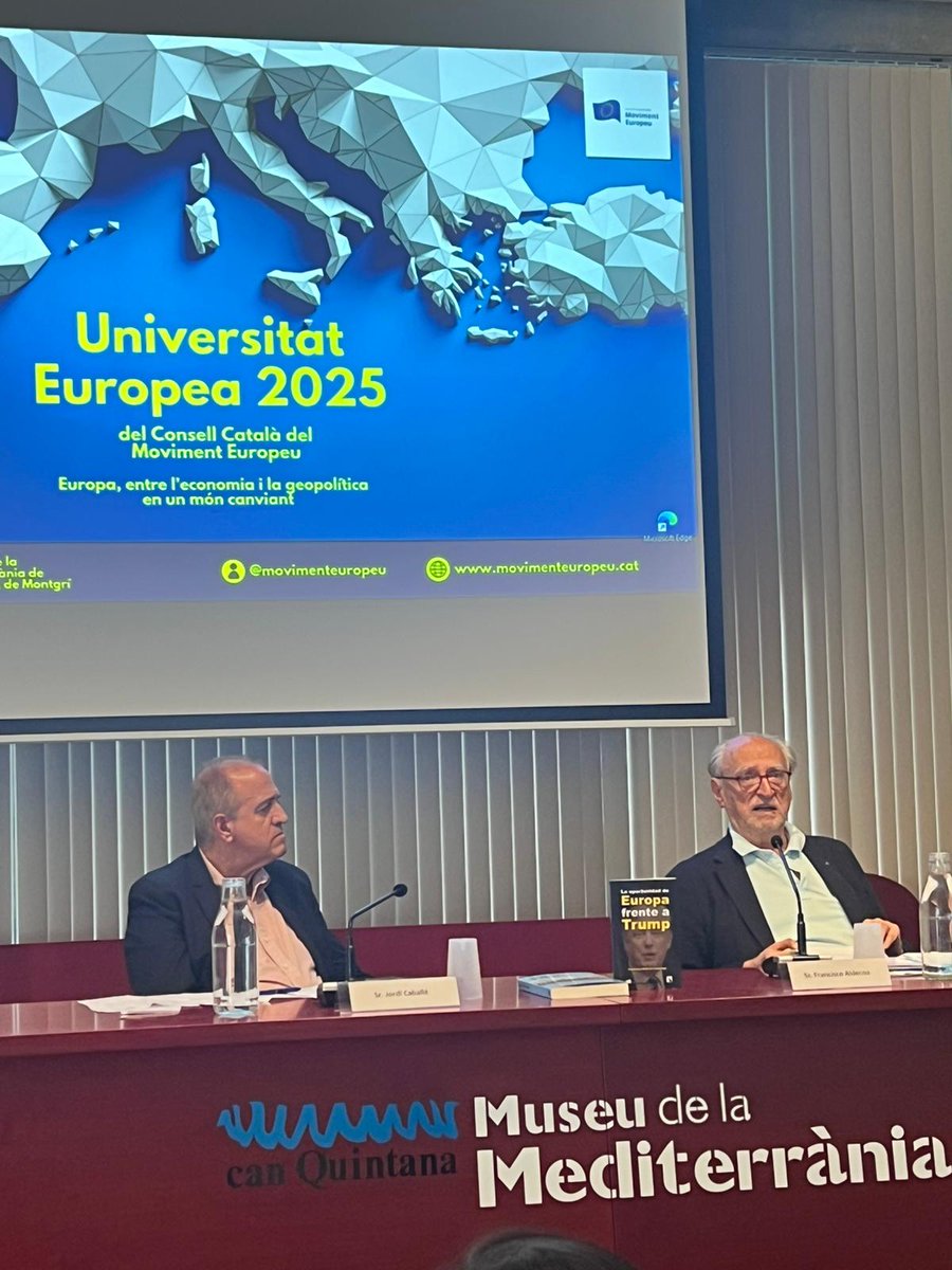 👋 Tornem de la pausa encantats d'escoltar el diàleg amb Francisco Aldecoa, President del <a href="/MovimientoEurop/">Movimiento Europeo (CFEME)</a> , sobre L’Oportunitat d’Europa davant #Trump.
🔹Presentat i moderat per Jordi Caballé, catedràtic d’Economia de la UAB i tresorer del <a href="/movimenteuropeu/">Moviment Europeu català</a>