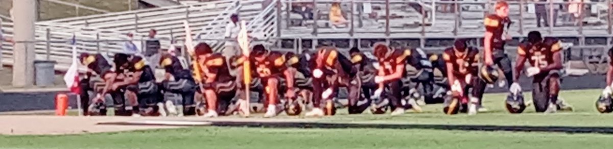 <a href="/LeeroyBarfield/">Leeroy</a> <a href="/JasonDuplichain/">Jason Duplichain</a> <a href="/cnr618/">Colleen</a> <a href="/JBarraza6/">Julie Barraza</a> <a href="/DeveciaShouse/">Devecia Shouse</a> <a href="/evanstamper13/">Evan Stamper</a> They earned a win over Cushing. The awesome food from <a href="/Chilis/">Chili's Grill & Bar</a> put some 🔥 in there ♥'s