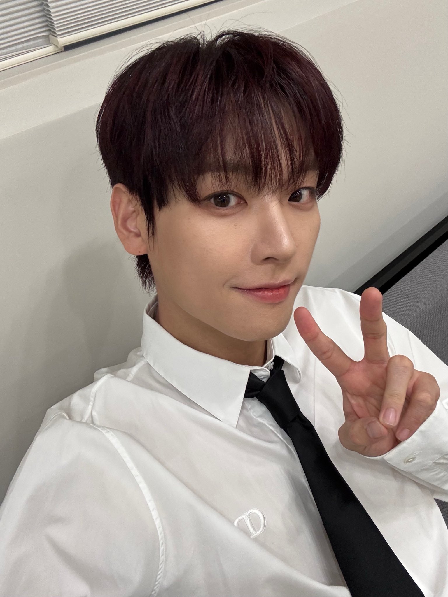 SF9 EVERLINEJAPAN オフラインイベント インソン サイン会 1:1 FAN SIGN EVENT] SF9 - MINI ALBUM [LOVE RACE] - EVERLINE