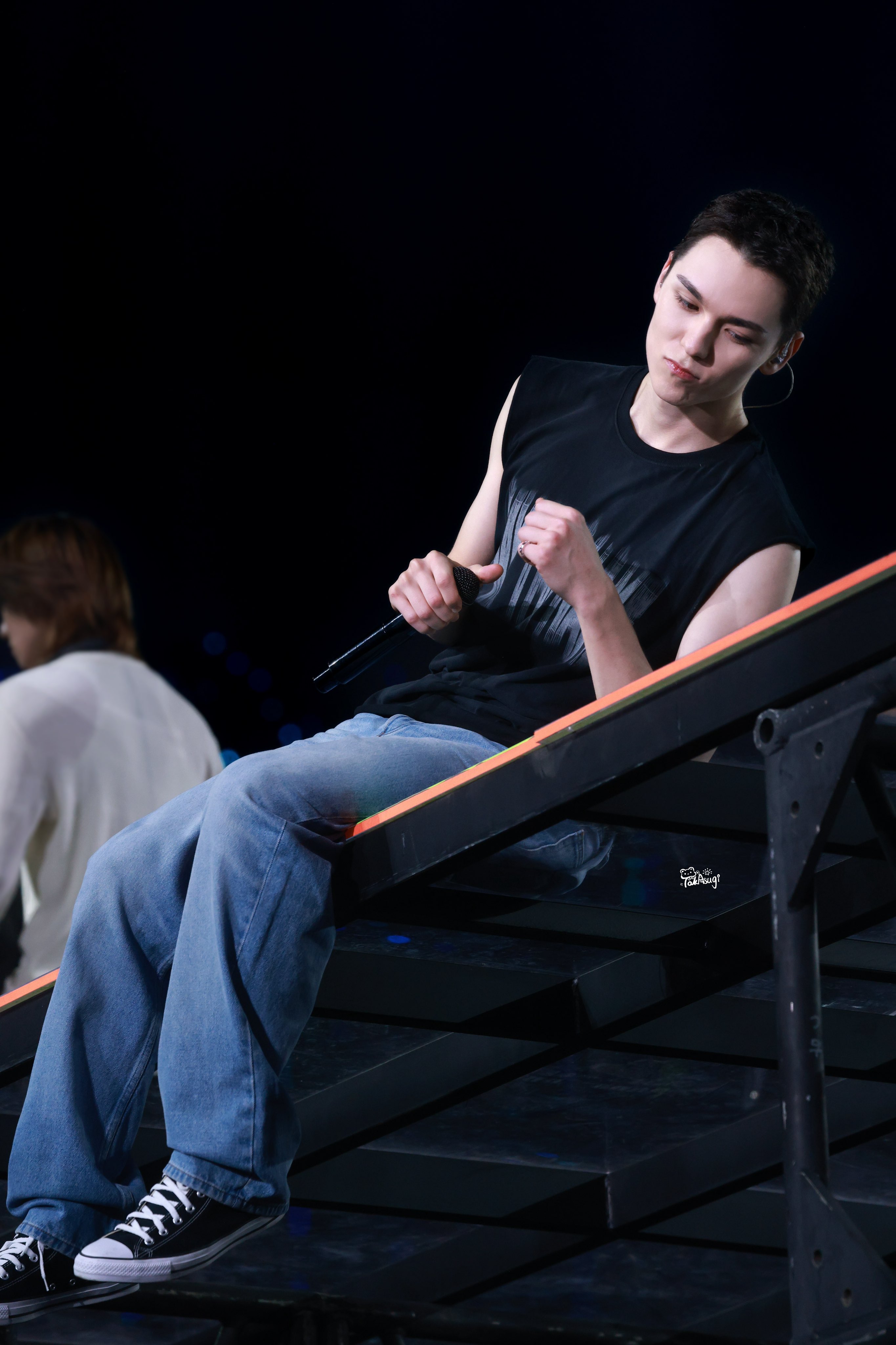 SEVENTEEN シーグリ バーノン GLX_irNa8AA1_Yb.jpg