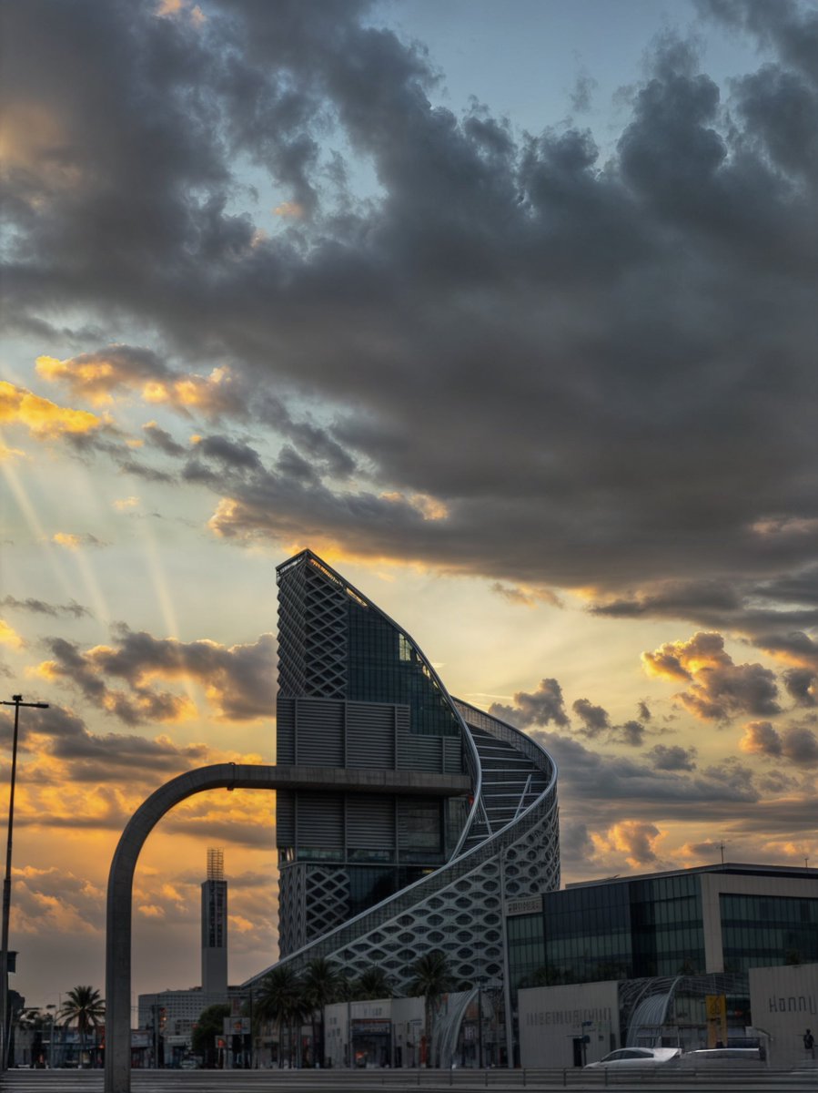 Today’s sunset in Riyadh wins 10/10