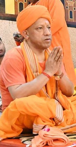 gdsharma109's tweet photo. @myogiadityanath #BareilyProtest
#Bareillypolice
#BareillyNews
#Bareilly
#बरेली
#बरेली_पुलिस
देश भक्तों के लिए सेवक
दंगा करने वालों के लिए काल भैरव बन जाते हैं
तभी तो हमारे बाबा गोरखपुर वाले बुलडोजर बाबा कहलाते हैं❤️ https://t.co/FlDeaWgLdx