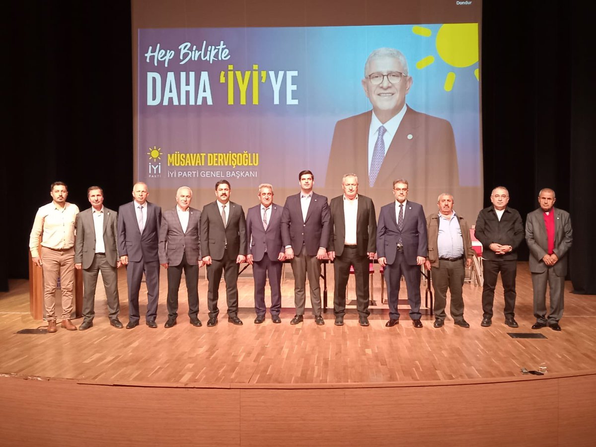 İstanbul İl Başkanlığı olarak kongre sürecimizi bugün Şile İlçe Kongremizle başlattık.
Kongrelerimiz; yenilenmenin, arınmanın ve daha azimli, daha mücadeleci kadrolarla yolumuza devam etmenin önemli bir vesilesi olacaktır.

Kongre neticesinde İlçe Başkanlığı görevine yeniden