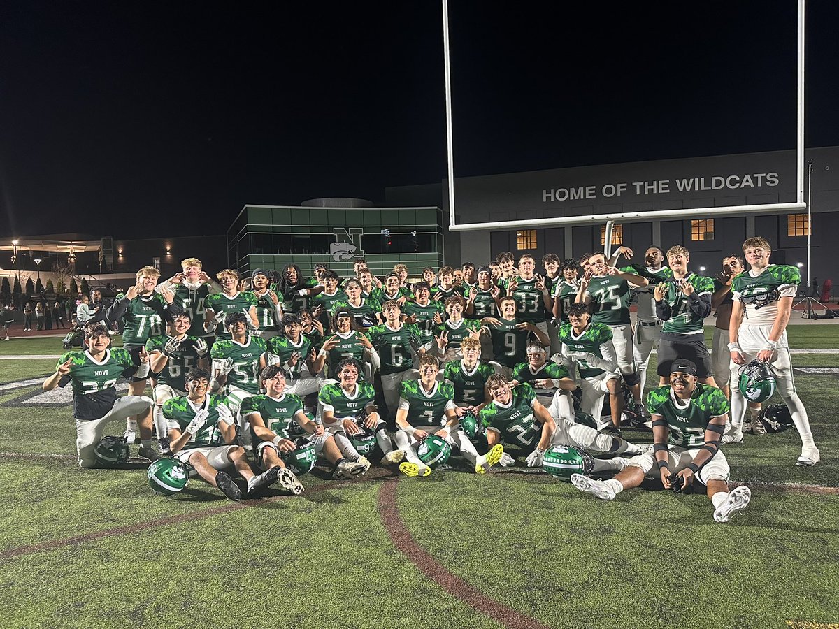 Great homecoming night in the SIX.  Thanks to the CAT PACK and everyone else that came out to support the guys.  Enjoy the rest of the homecoming weekend and KEEP THE FAITH. #NoviPride