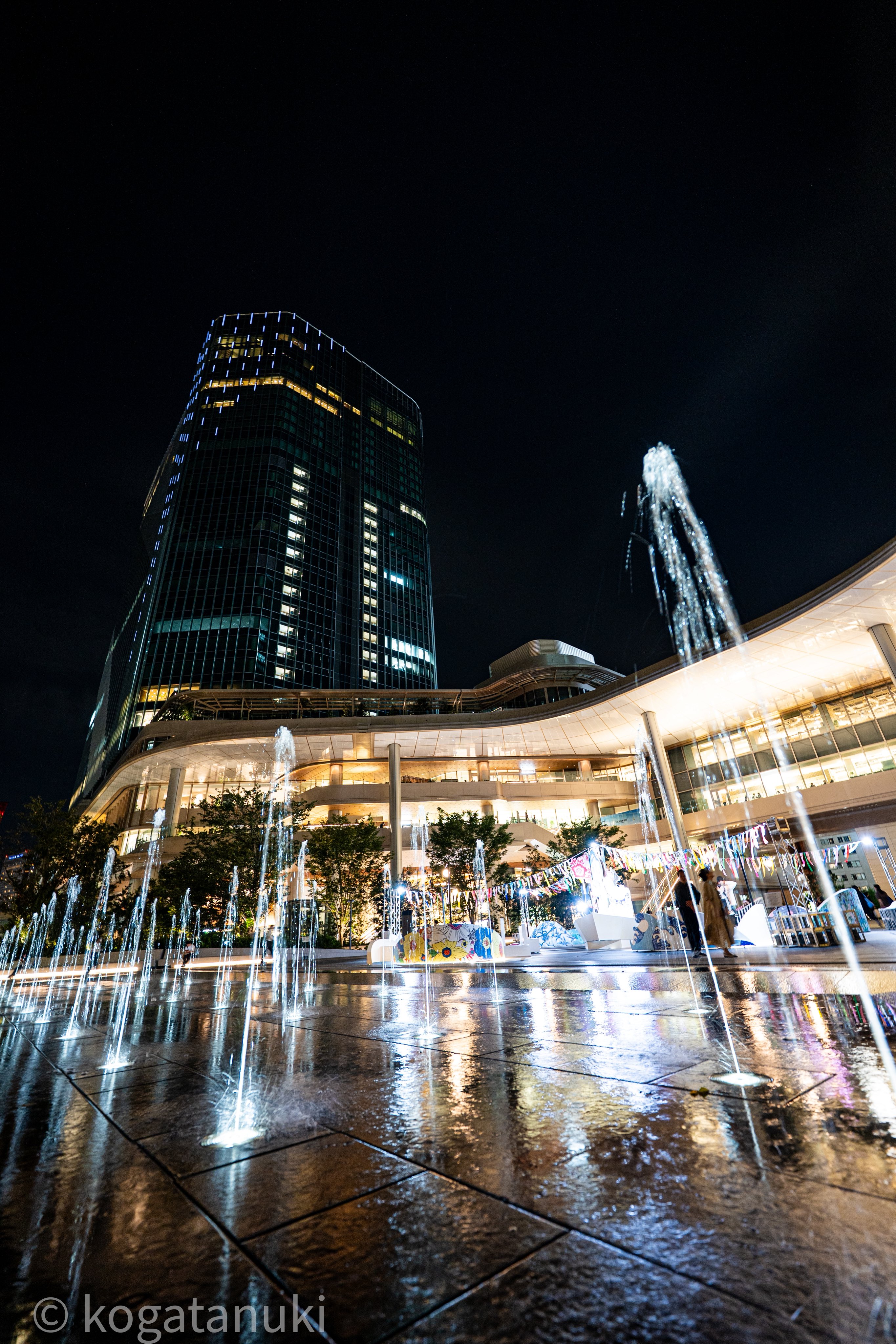 アグロタワー 微高レート 最終値下げ スイングハイ・スイングローの高値安値をブレイクアウトし