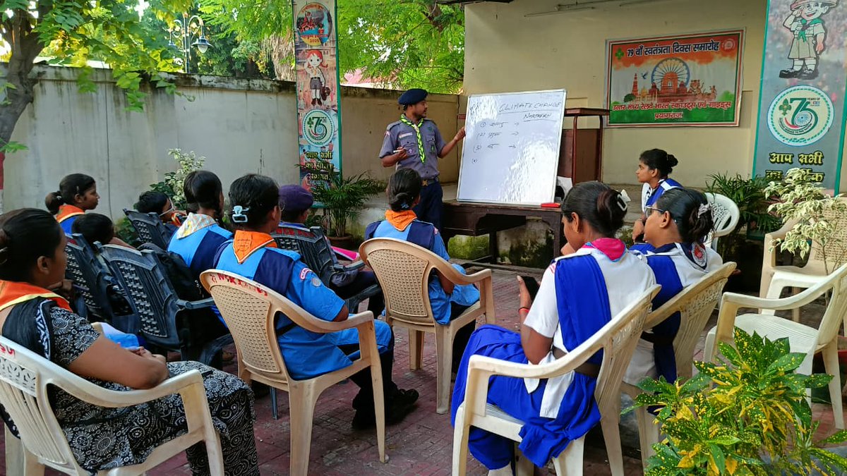 NorthCentralRa1's tweet photo. Today, a class on Climate Change was conducted at the Scout Hut, where children were given information about nature."Save Tree Save Life @SATPALS93940301 @UNFCCC @ClimateReality https://t.co/AtGjLZxiE9