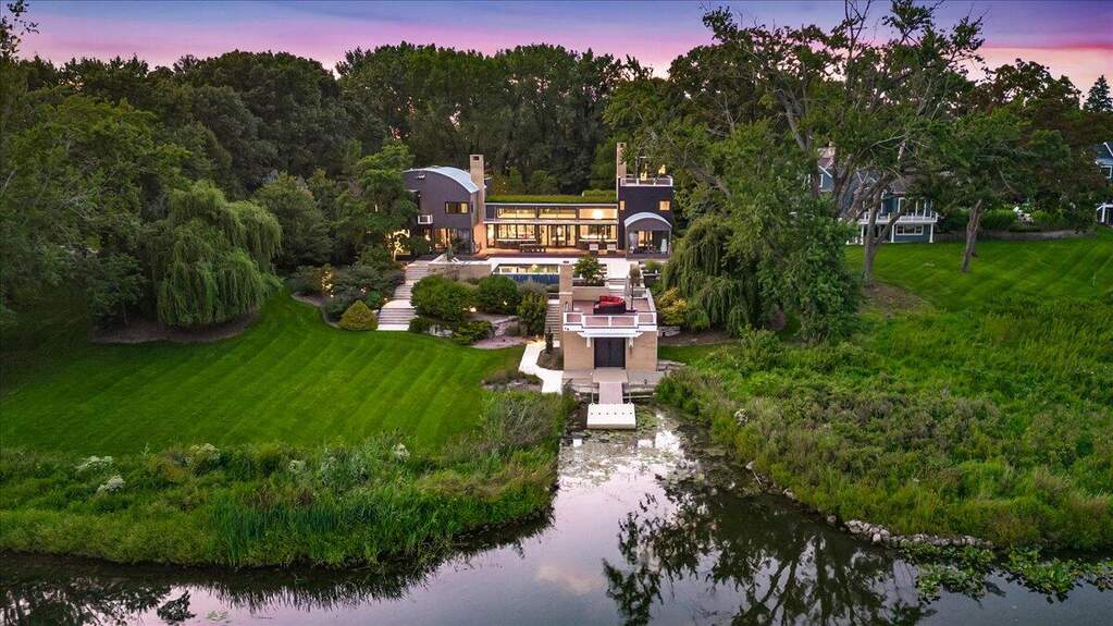 @properties tweet media