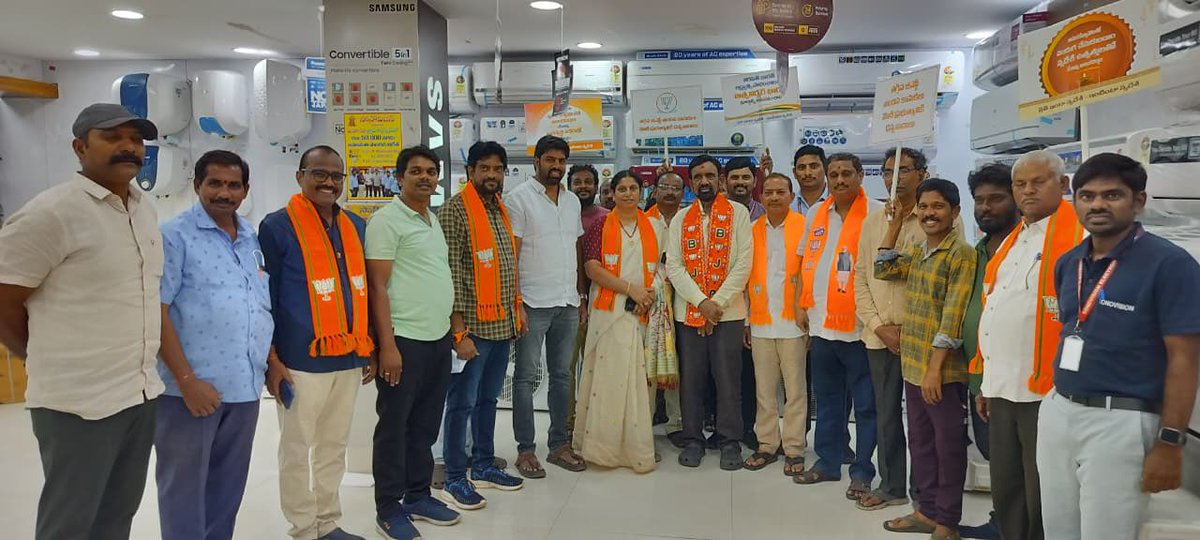 Attended the GST program at Sonovision, Bhimavaram, interacting with shopkeepers &amp; the public on the benefits of simplified GST policies. Under PM Shri <a href="/narendramodi/">Narendra Modi</a> ji, GST reforms are easing business &amp; empowering small traders.

#GSTReforms #EaseOfDoingBusiness #Bhimavaram #Ind