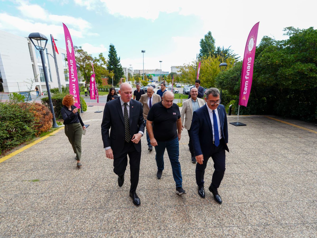 Tam Finans’ın Gücü, İTÜ’nün Köklü Basketbol Geleneği ile Buluştu 🏀

1953 yılında kurulan ve Türkiye Basketbol Ligi'nde 5 kez şampiyonluk elde ederek ülkemiz spor tarihine adını altın harflerle yazdıran İTÜ Basketbol Takımımız, yeni sezonda Tam Finans iş birliğiyle İTÜ Tam Finans