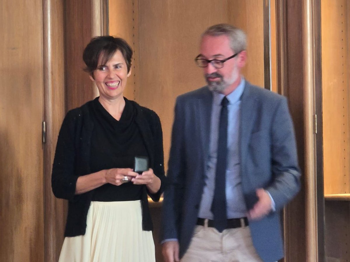 numispliego's tweet photo. 2023 "The Huntington Medal Award" de @ANSCoins.
2025 "Jeton de Vermeil" de Société française de numismatique.
Nuestra hermana, Ruth Pliego Vázquez, sigue siendo reconocida internacionalmente por las más prestigiosas organizaciones numismáticas
https://t.co/8LFpm1Dwpo https://t.co/PjMVCEX00d