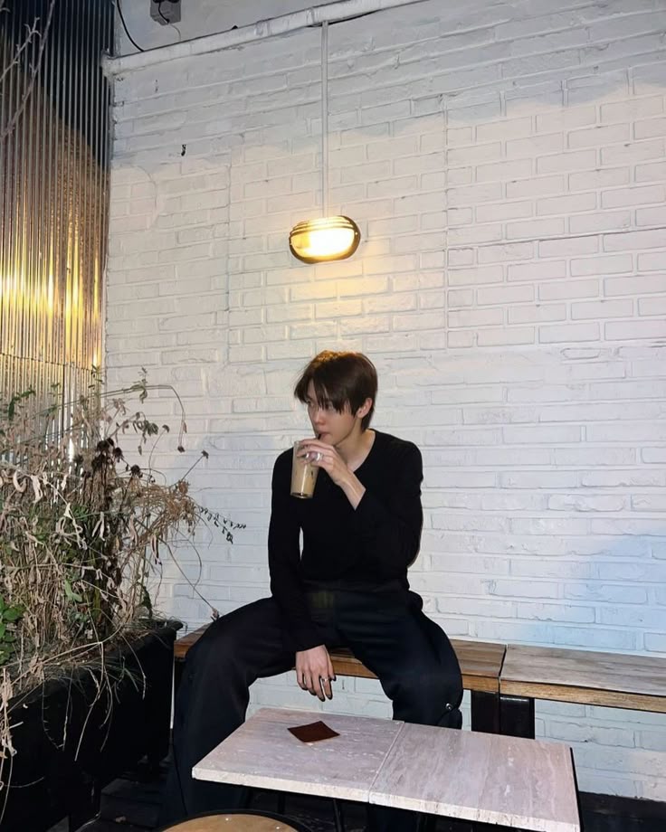 sungcana's tweet photo. Just a saturday night coffee date with my pretty princess🤍 https://t.co/zsrGhtZR2t