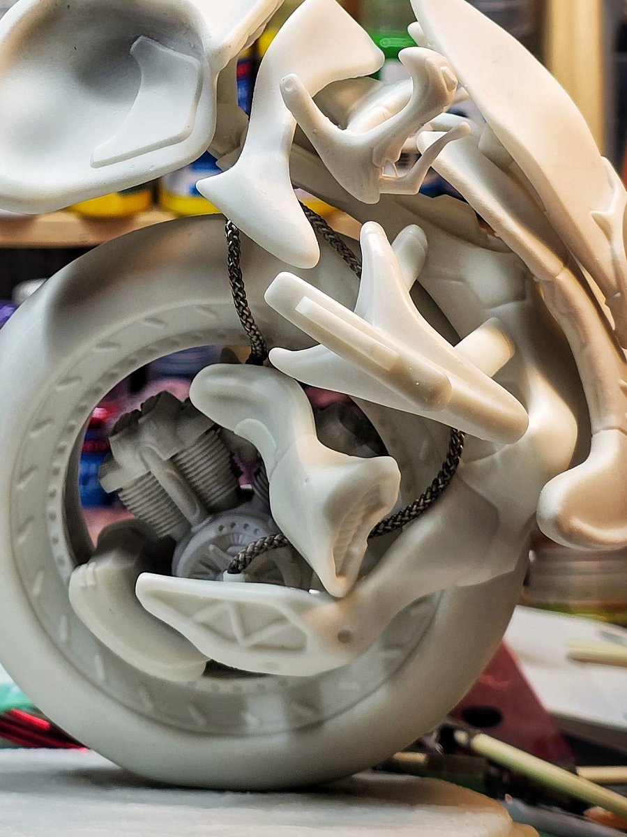 gothi_i's tweet image. V-Twin Engine &amp;amp; Ram Air Intake
バイクモデルならではのメカ感を意識して作りました。
#バイク #Vtwin #RamAir #ガレージキット #メカ造形 #ModelKit