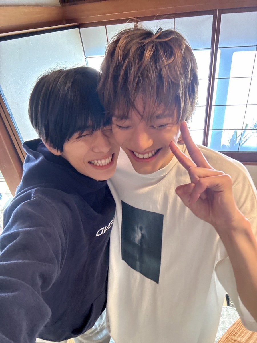 上村謙信 本島純政 未成年 サイン チェキ ouryouth TVガイド 上村謙信