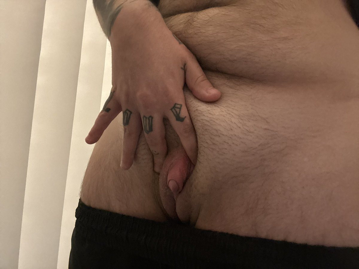 Who’s getting on their knees?🤪