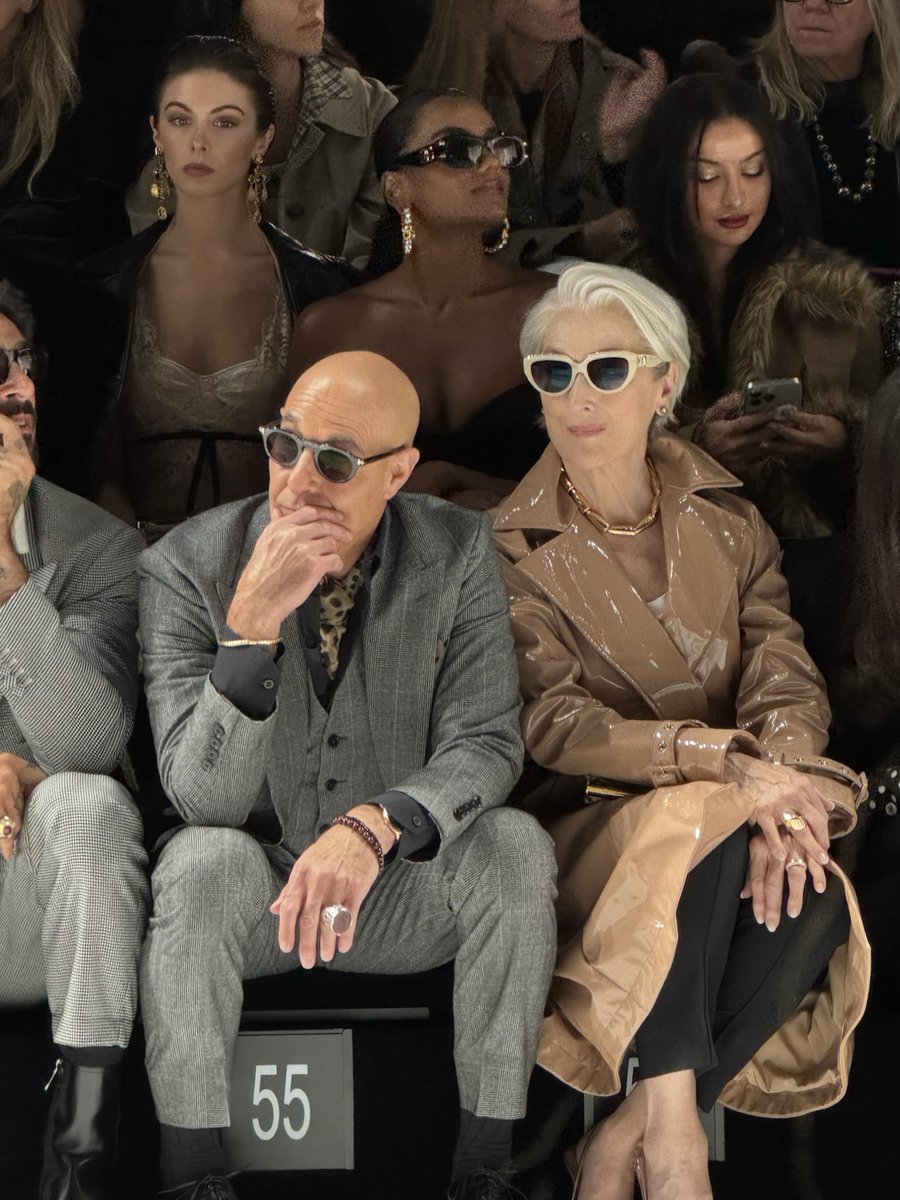 VanityFair's tweet photo. Spotted: Miranda Priestly at the Dolce&amp;Gabbana Spring 2026 show in Milan https://t.co/fjtOxnETWG