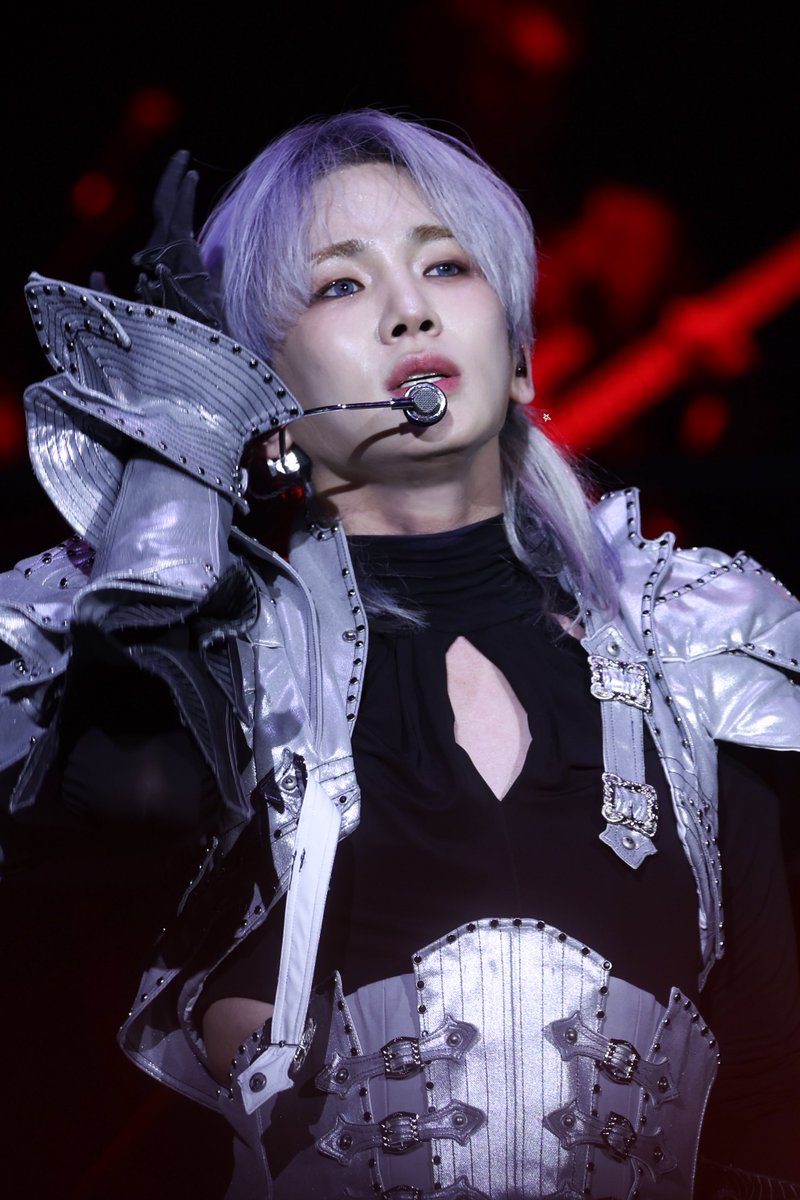 923satellite's tweet photo. 250927
KEYLAND Uncanny Valley 
Day 2 🤍

#키 #KEY #キー #기범 #김기범
#2025KEYLAND
#UncannyValley
#UncannyValley_SEOUL https://t.co/DQYuMa9d8i