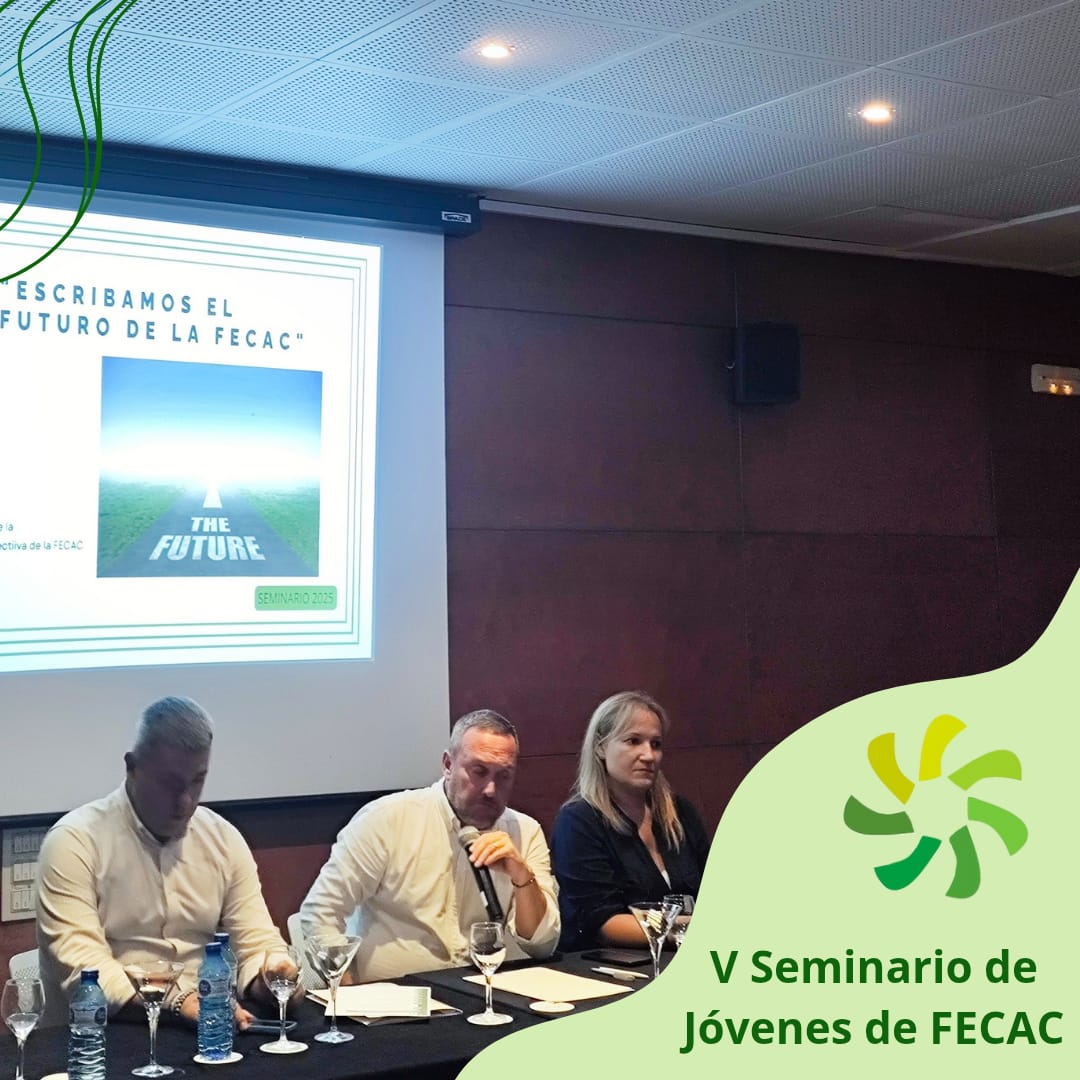 Después de la comida, seguimos con la ponencia "Escribamos el futuro de la FECAC", dirigida por miembros de la Junta Directiva. #JuventudFECAC