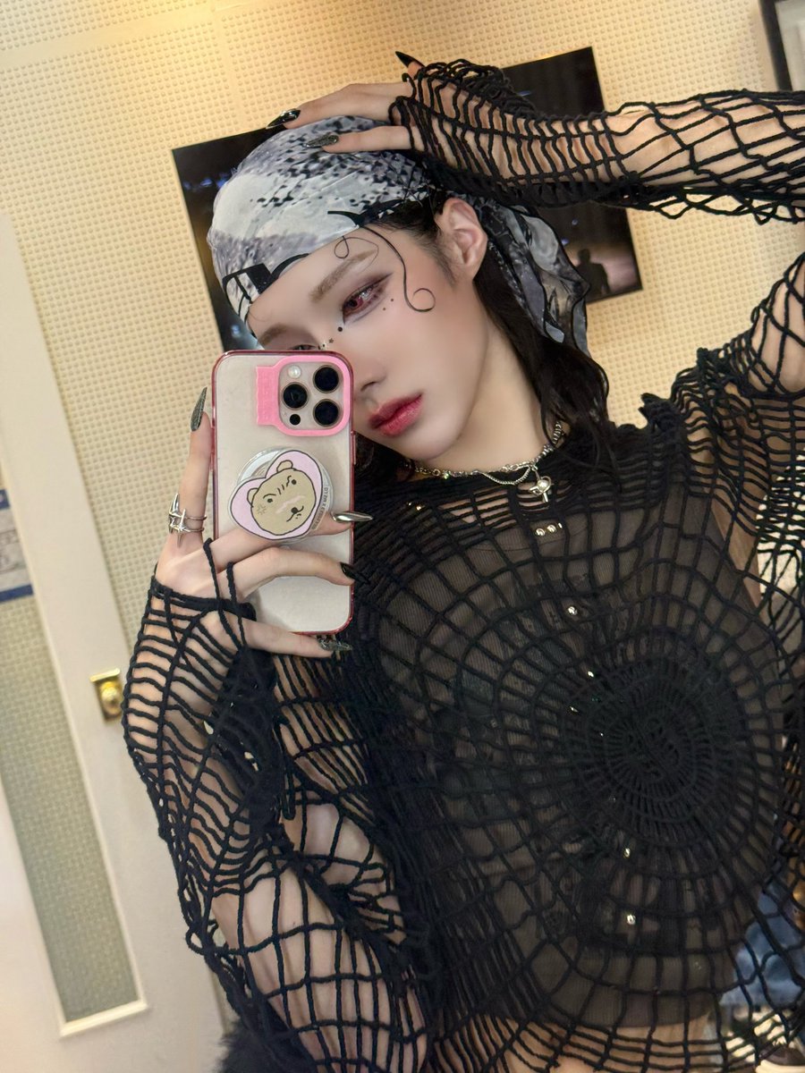 PortalXLOVBR's tweet photo. | POST NO B.STAGE 💬🩷

🩷EVOL🩷
(Hoje eu fui realmente muito feliz -^~^-)
#EVOL #XLOV #FOREVEN https://t.co/3PF2ReP72g