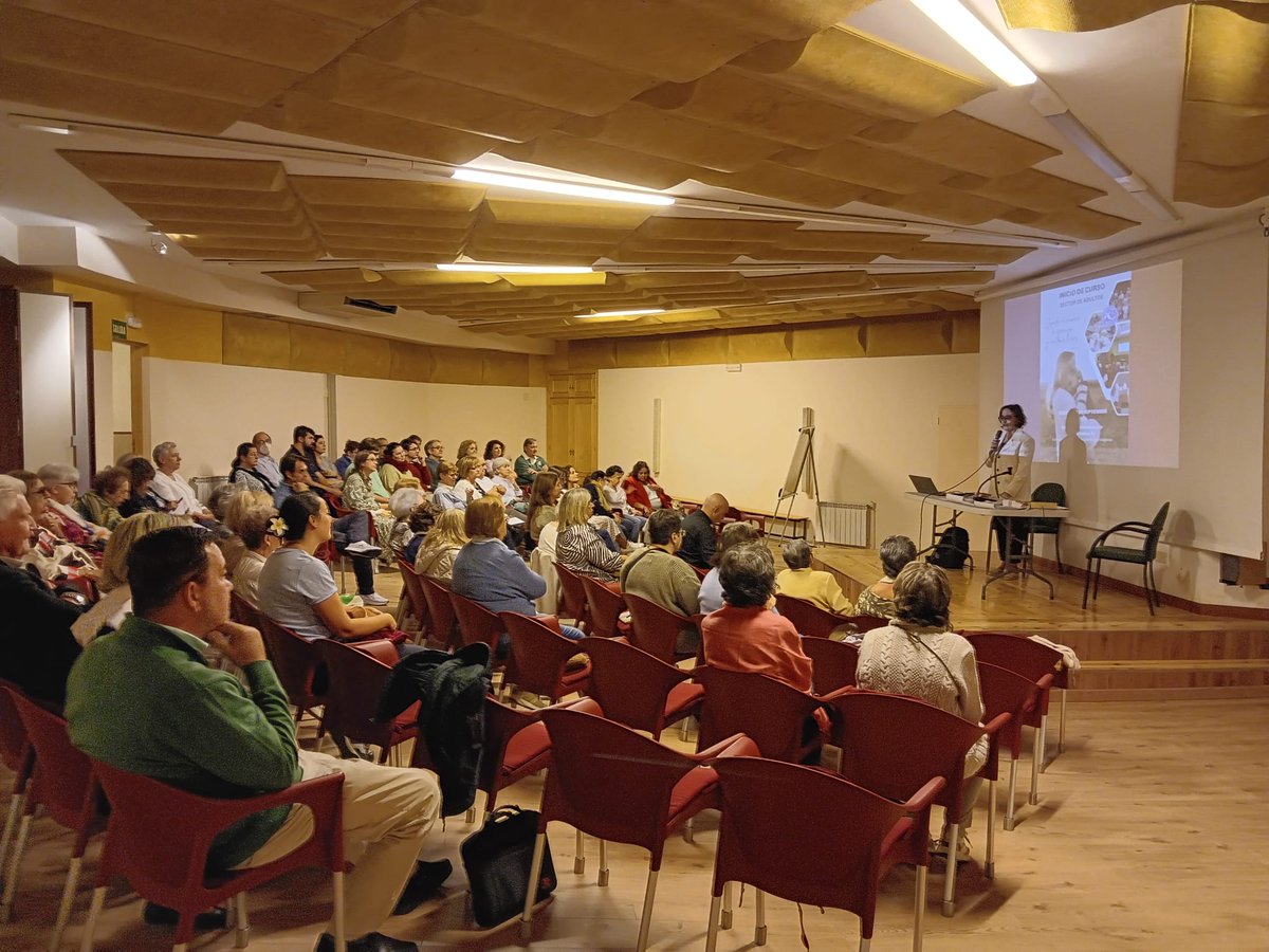 Un día estupendo en el inicio de curso de adultos de Acción Católica en Madrid 🌱✝️

👉 Encuentro, oración, hermandad y mucha alegría.
🙌 Salimos con fuerzas renovadas para evangelizar en nuestra ciudad.

#AcciónCatólica #Madrid #IglesiaViva