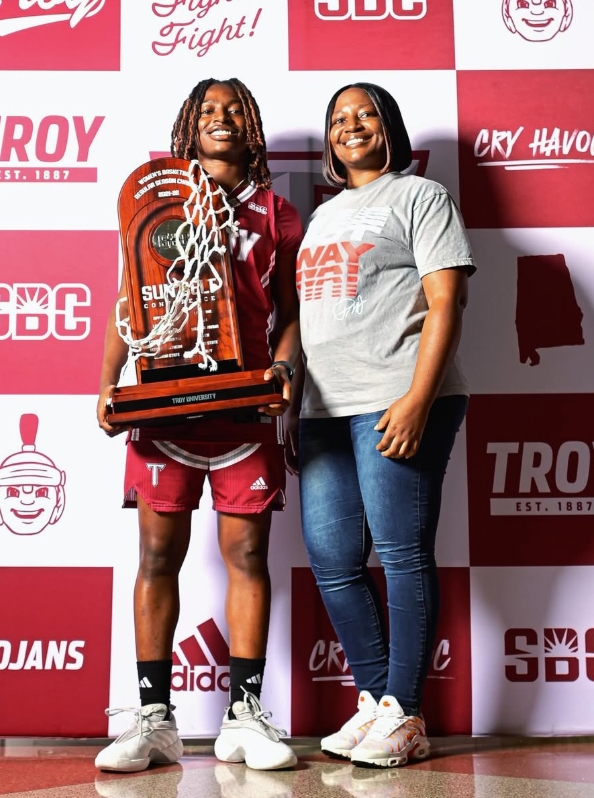 TroyReport tweet media