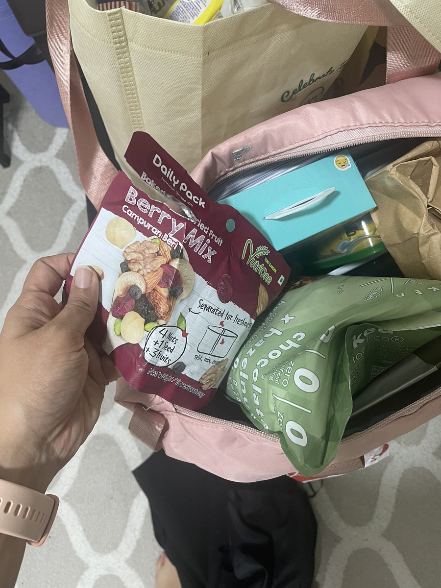 ohmegaa's tweet photo. @airasia this is unacceptable. My checked-in luggage was tampered &amp; 3 buns and my foods are eaten!? I paid extra for Premium Flex, Priority Service + fragile handling, and this is what I get? How can passenger food in check-in cargo be touched like this? Absolutely disappointing! https://t.co/8YU9frDGJH