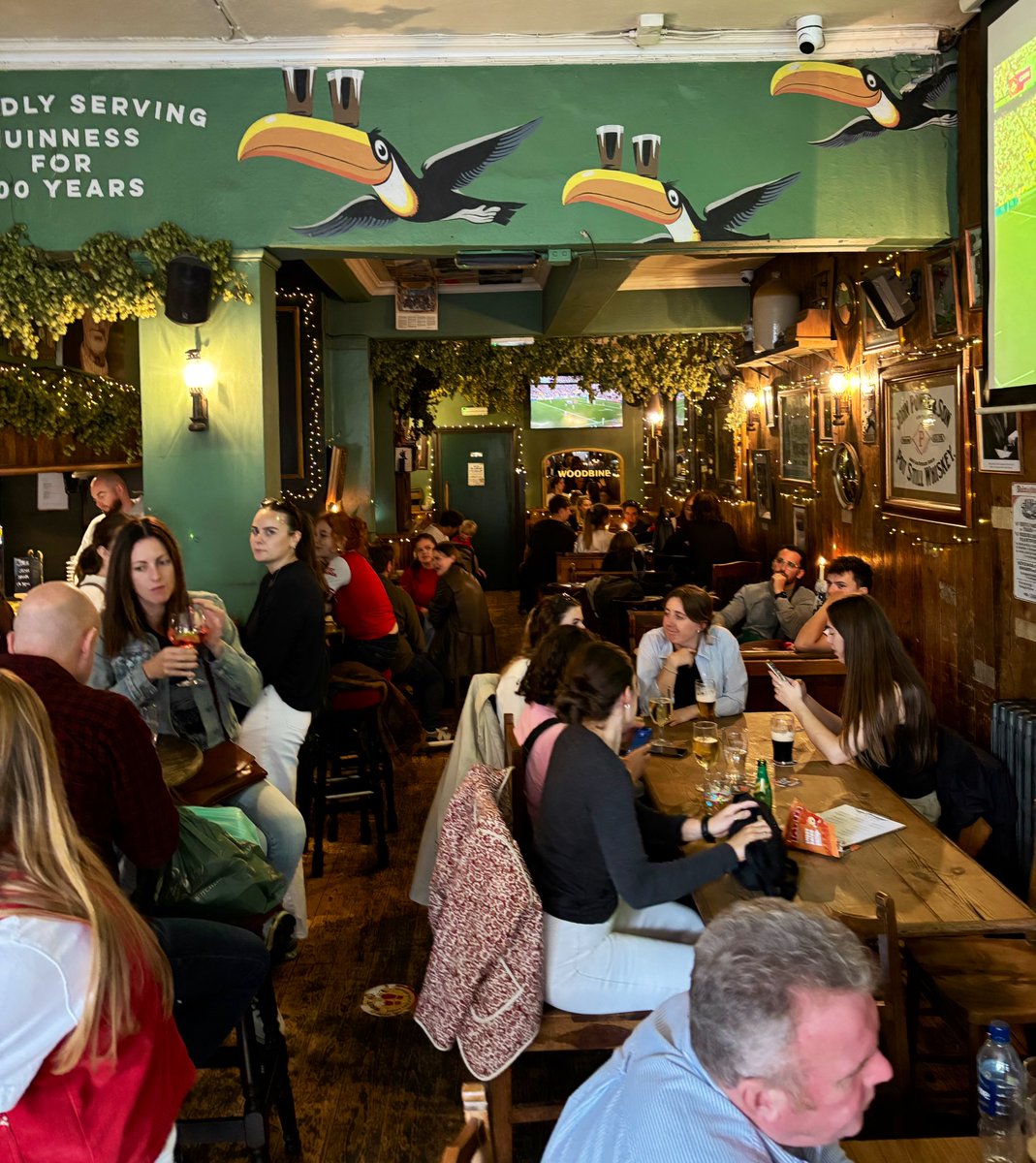 London Pub Map tweet media