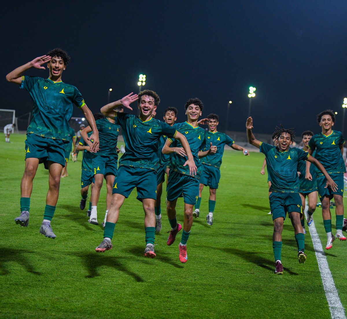 Khaleejclub's tweet photo. #قدم_الدانة 16 يمطرون شباك الطائي 🫡5️⃣💚 https://t.co/36NhITWZ7j