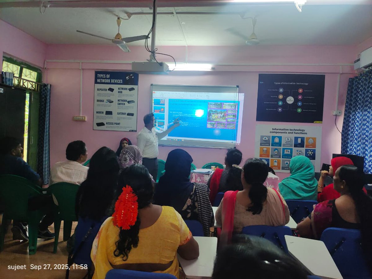ANEducationDept's tweet photo. DoE with SIE conducted NAVCHETNA– A new consciousness on life skills & drug education. Awareness program at GSSS Manarghat & Wimberlygunj sensitized 42 teachers to guide children towards a healthier future. #Navchetna #LifeSkills #DrugFree https://t.co/5kt5so3vKc
