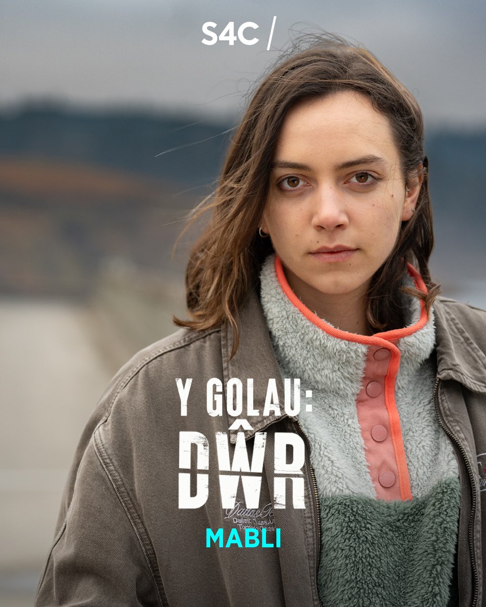 ✨ Character Spotlight ✨

The lovely Maeve Courtier-Lilley stars in #YGolauDŵr as Mabli. In the present day, Mabli is a key player in the protests against the new dam.

Episode 5 is out this Sunday on <a href="/S4C/">S4C 🏴󠁧󠁢󠁷󠁬󠁳󠁿</a>
Don't miss it!
