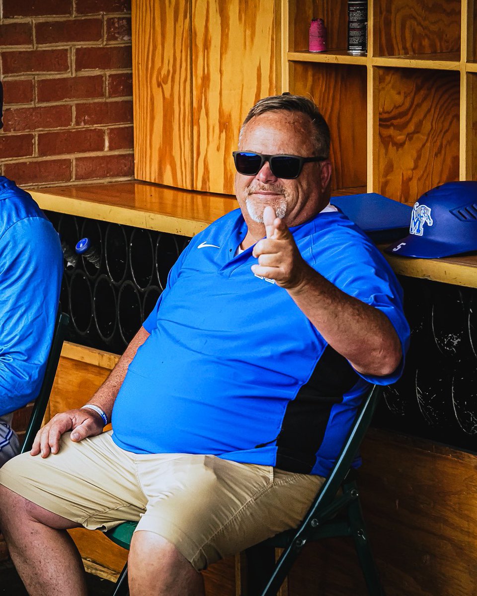 MemphisBaseball's tweet image. The Best in the Business 🏆

Shout out to Al Woods during National Equipment Manager Appreciation Week! 
We can’t thank you enough for all that you do, A-Woo !

#GoTigersGo | @TheAwoo1