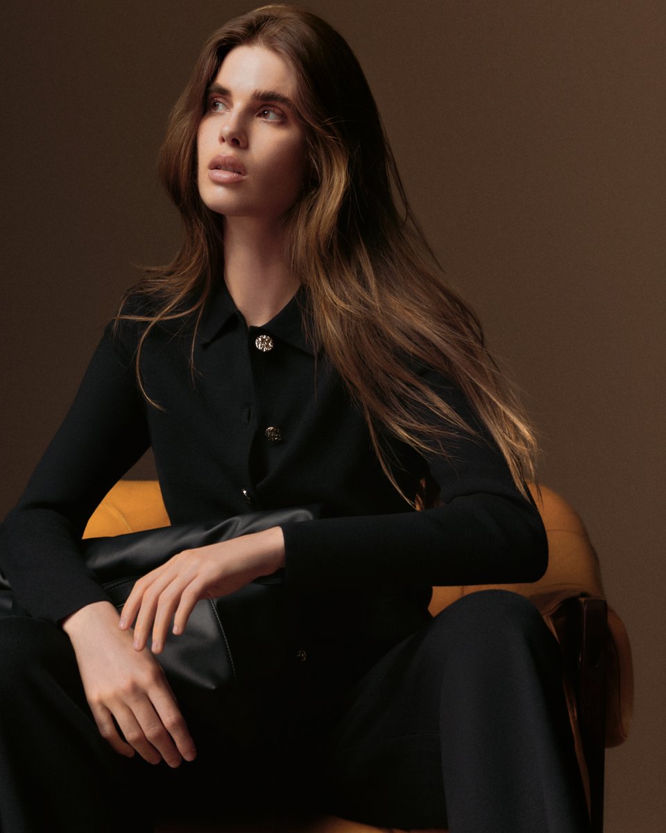 It’s jacket and knitwear season! Discover everyday essentials designed to move with you through your routine. Shop the collection now at lefties.com or in-store. #Lefties #LeftiesEverywhereOnEveryone