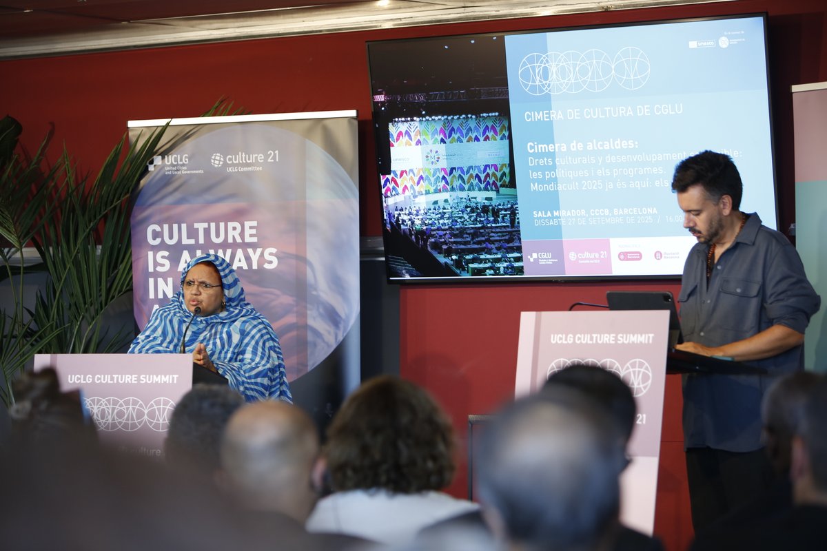 ✨#Listen2Cities #UCLGCultureSummit
  
🎯Sommet des Maires: Messages clés #Mondiacult2025 

<a href="/ABDELMALICKf/">Fatimetou A.Malick</a>, Présidente <a href="/NkttRegion/">جهة نواكشوط Région de Nouakchott</a>

💬«On ne fera jamais la paix, la cohesion sociale, ou encore la santé, sans la culture. Il faut nous assembler tous pour un ODD18 pour la culture.»