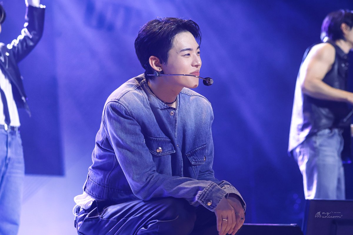 250927 핑키링

💕
#온앤오프 #ONF #효진 #HYOJIN #강심장_김효진 #달콤효진 #내유니콘
<a href="/WM_ONOFF/">온앤오프 (ONF)</a>