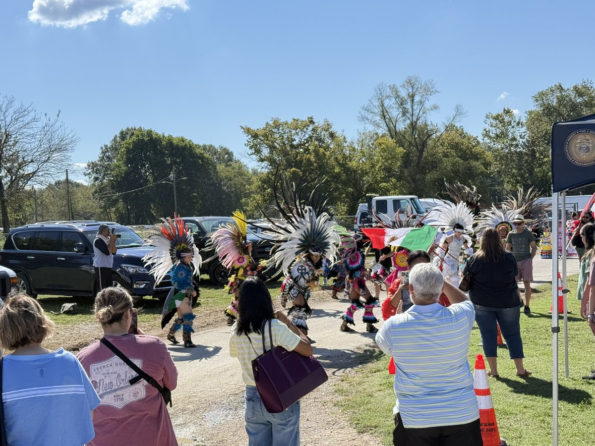 Joins it today at the Jackson International Food &amp; Art Festival, Jackson Fairgrounds!
Big crowd, lots of great food