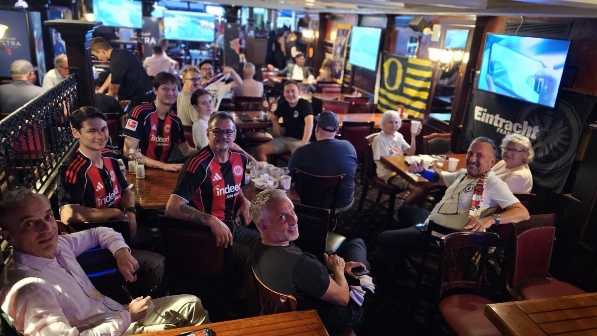 Eintracht Frankfurt tweet media